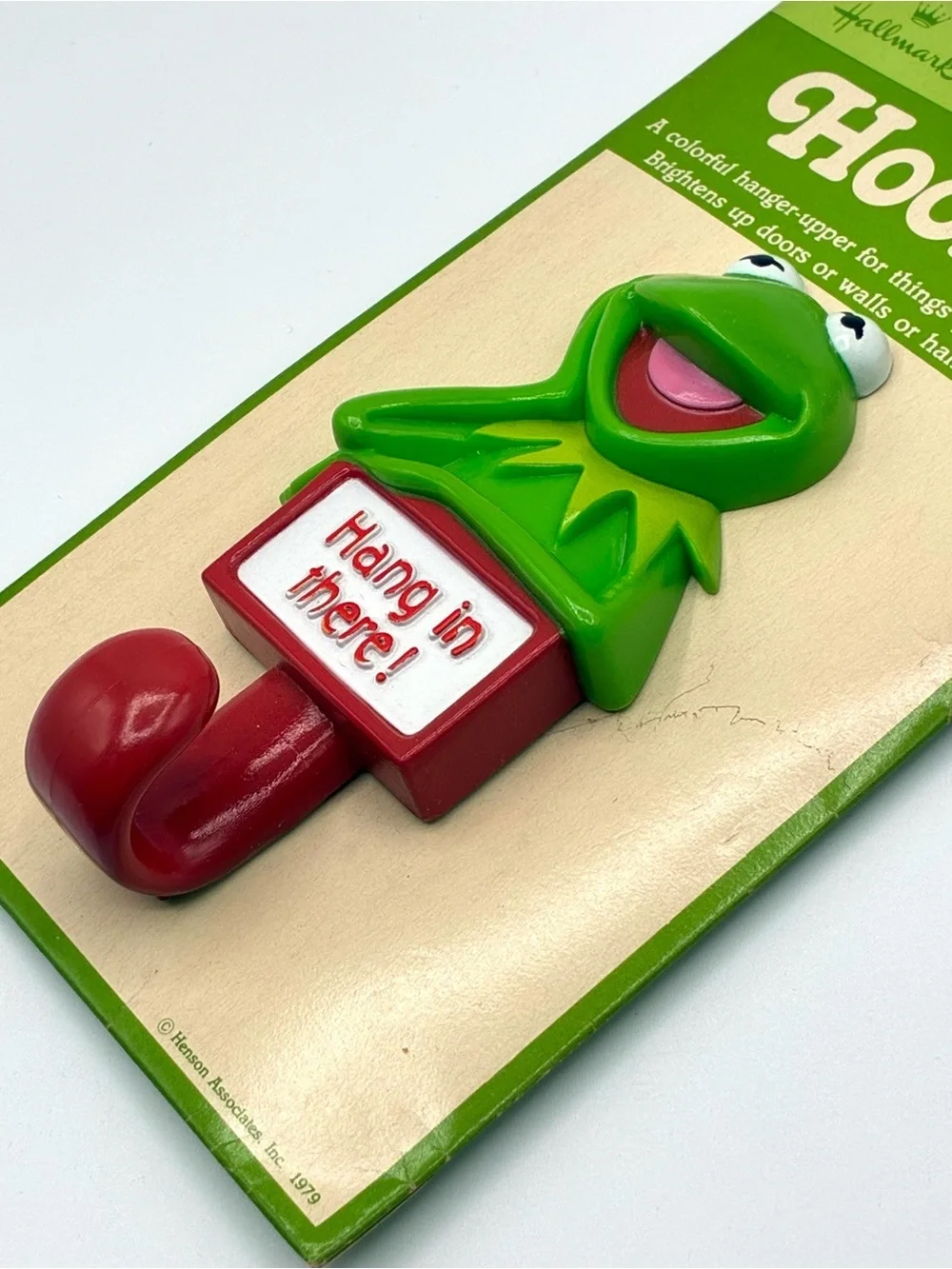 Rare Vintage Hallmark Hookup Kermit Frog Hang In There Wall Hook Carded 1979